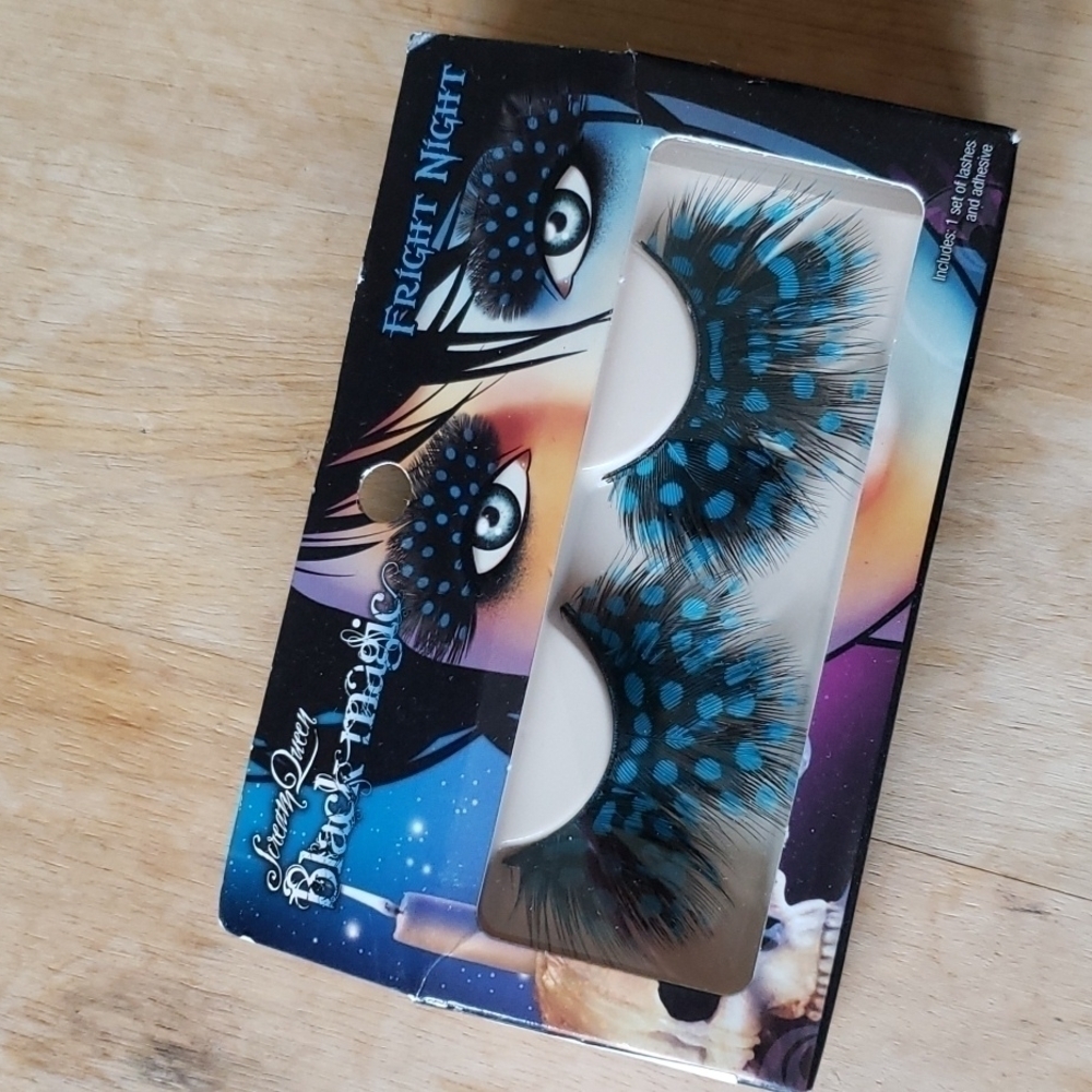 Lashes bundle. - Picture 2 of 8